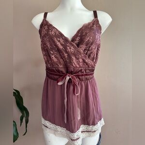 Elegant Lace Trimmed Burgundy Babydoll